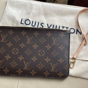 Louis Vuitton Neverfull Removable Zipped Pouch (just the pouch)